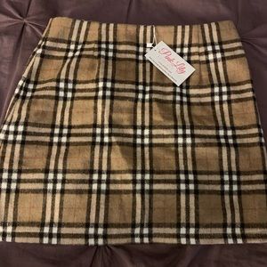 Pink lily plaid skirt